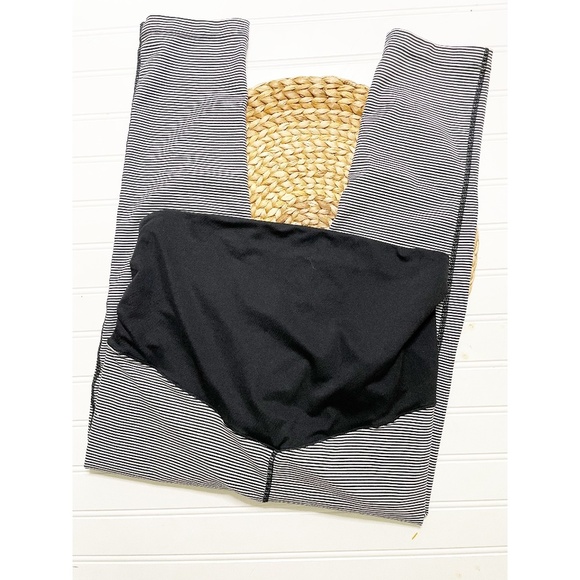 Zella Live In Maternity Crop Legging Stripe M - Picture 3 of 3